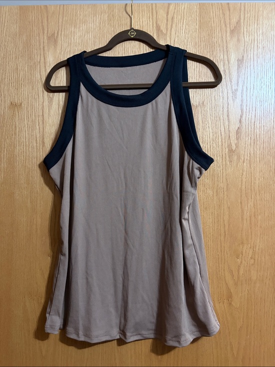 Tops - Women's Sleeveless Tank Top Ribbed in Taupe (mocha) with Black Trim